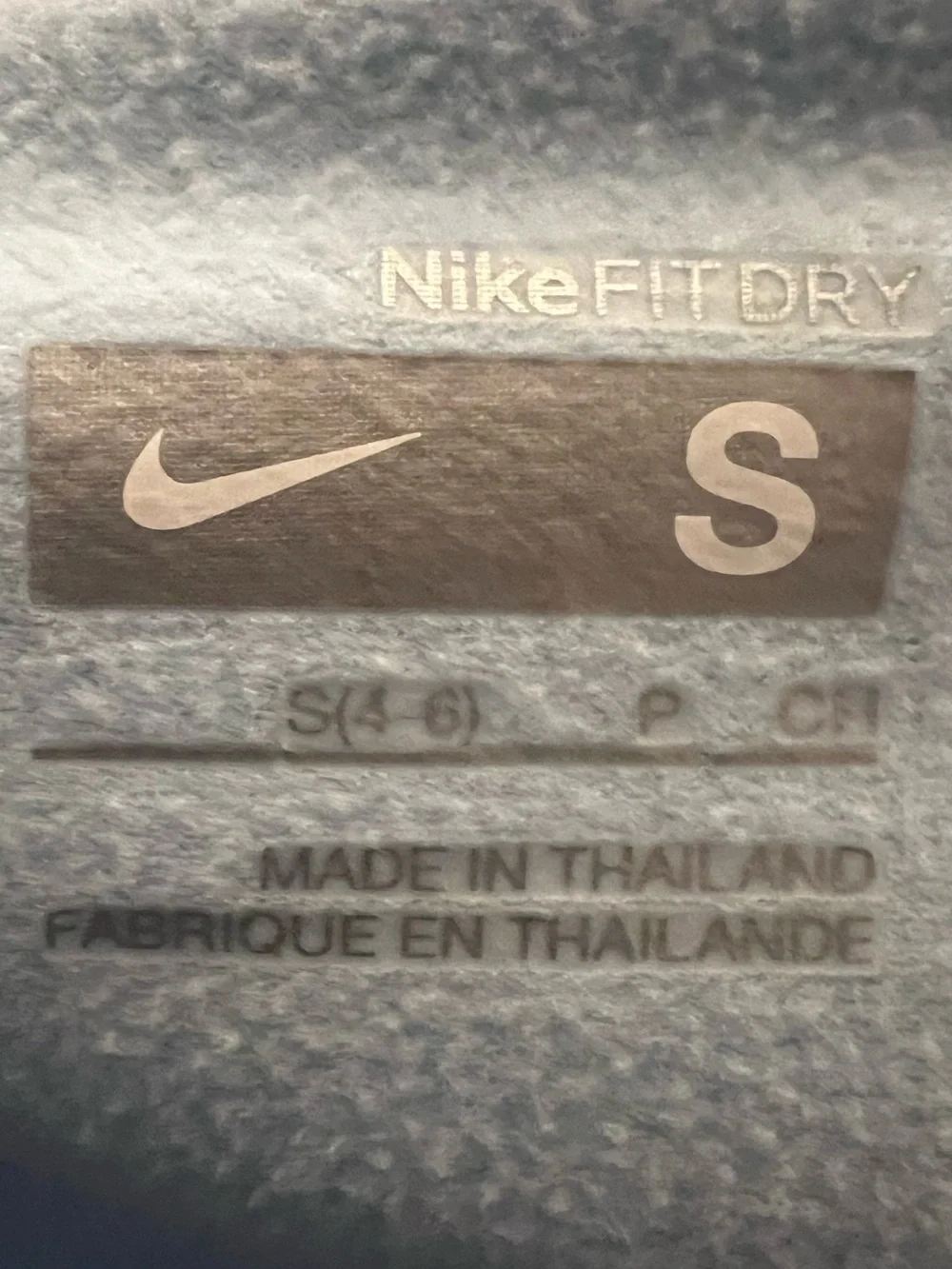 NIKE Fit Dry Long Sleeve
